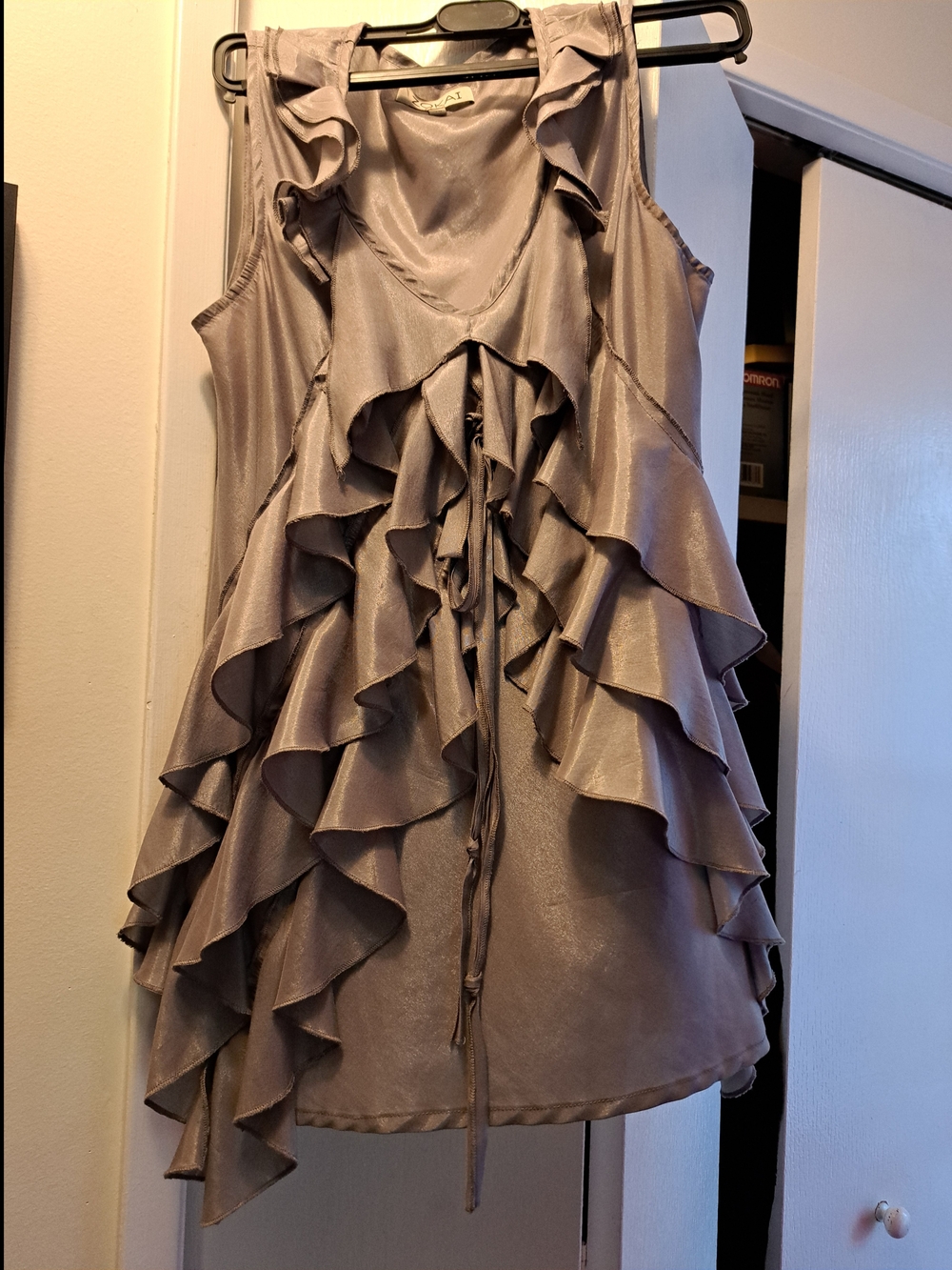 Ruffled Sleeveless Women’s Top - Gray